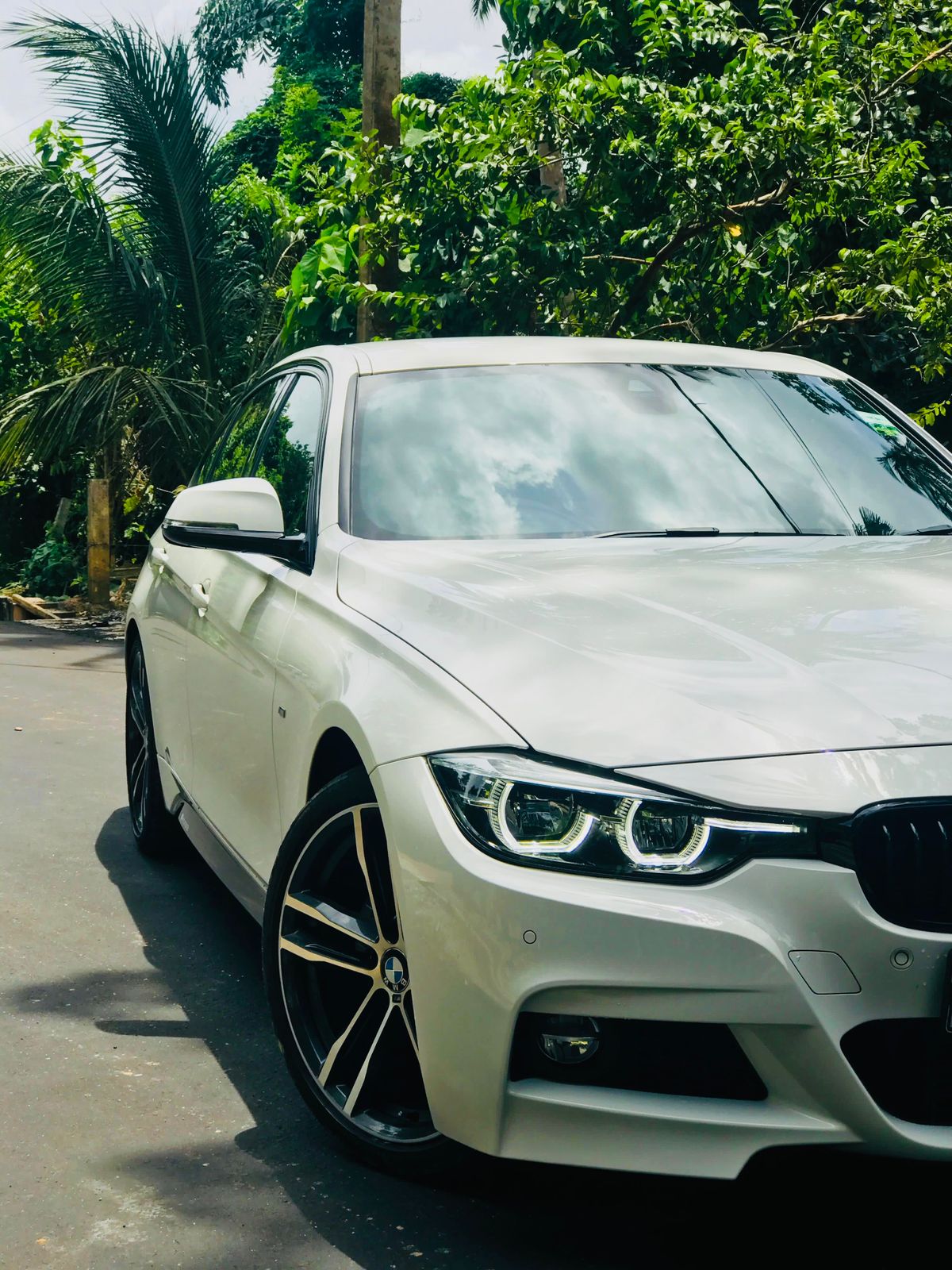 BMW 318i 2017 - Used Car sale in Sri Lanka - patpat.lk