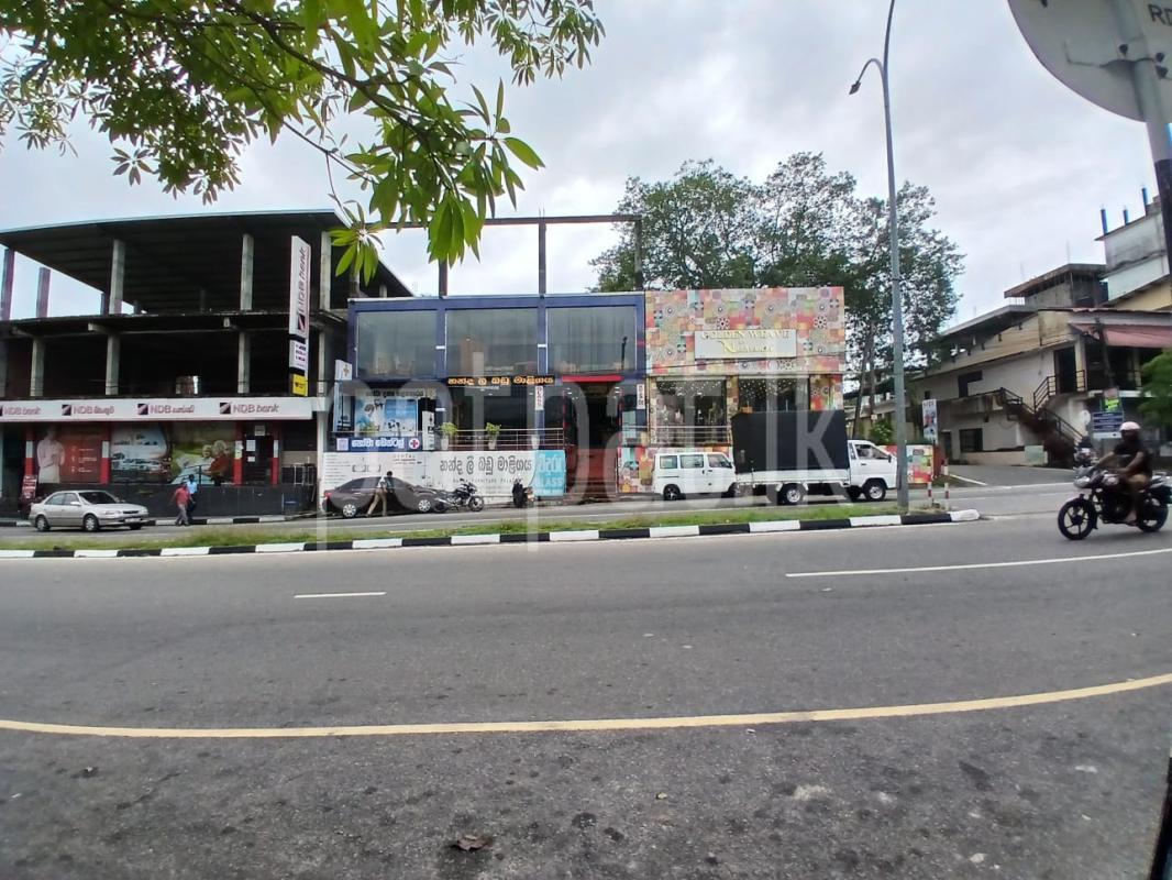 Advertisement image 1