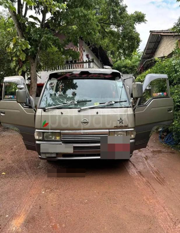 Nissan Caravan 1999 - பயன்படுத்தப்பட்டது வேன் sale in Sri Lanka - patpat.lk