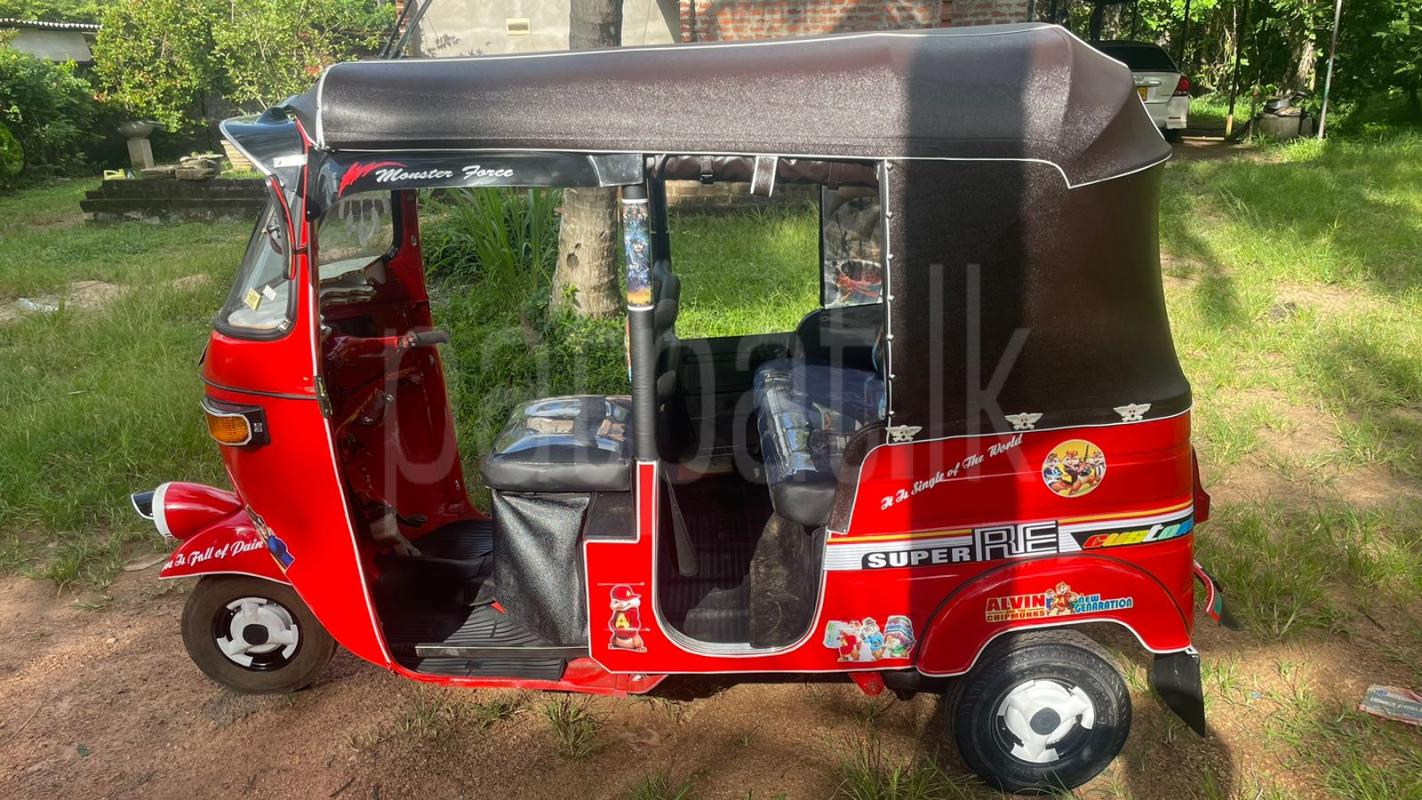 Bajaj Three Wheel 2005 - பயன்படுத்தப்பட்டது முச்சக்கர வண்டி sale in Sri Lanka - patpat.lk