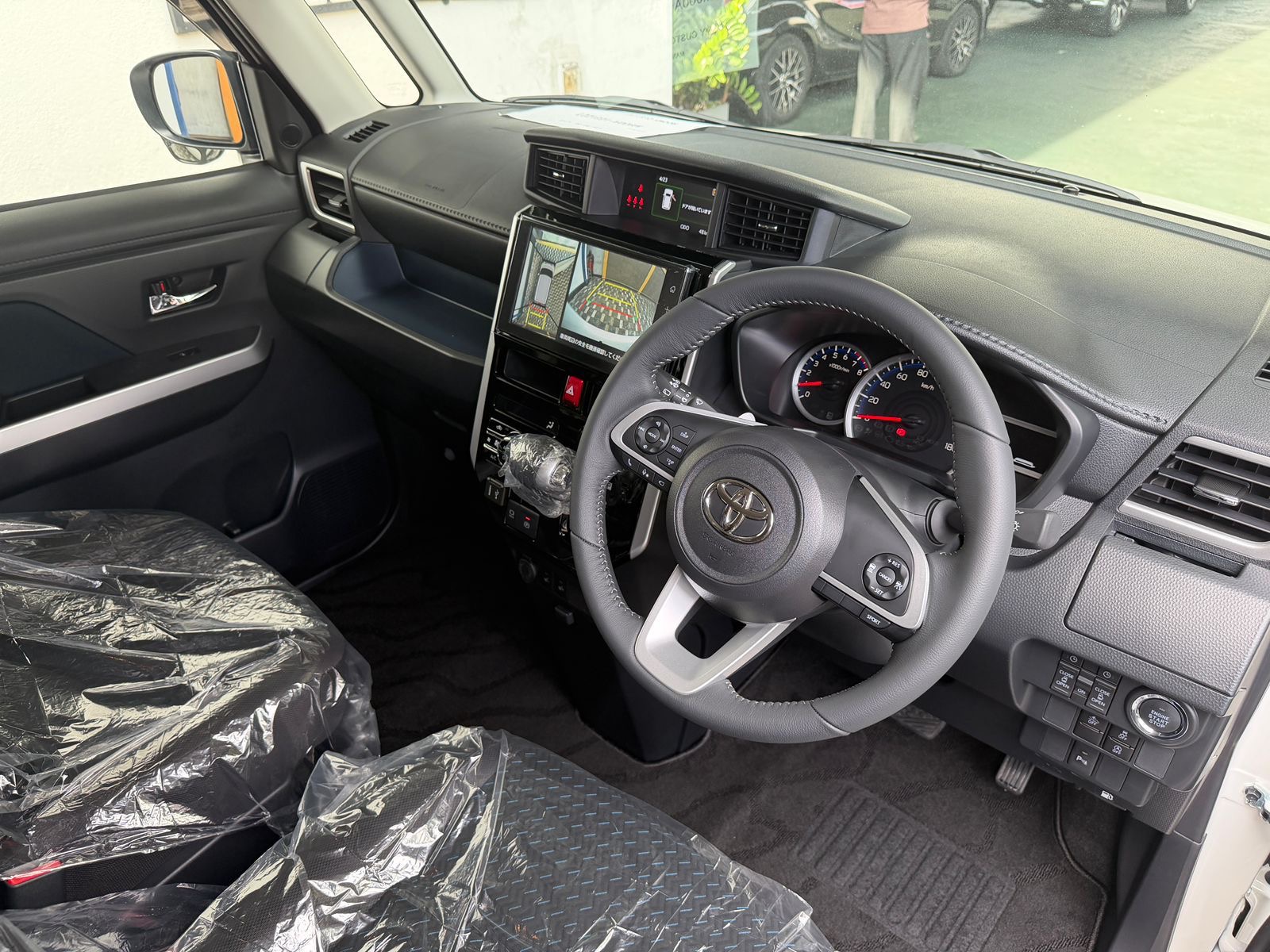 Toyota Roomy 2025 - Brand New Van sale in Sri Lanka - patpat.lk