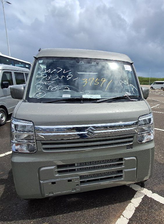 Suzuki Every 2025 ads-image-1