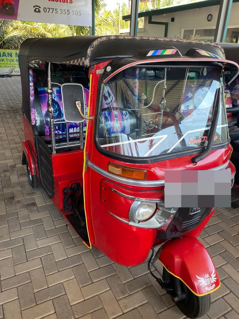 Bajaj Three Wheel 2015 - Used Three wheeler sale in Sri Lanka - patpat.lk