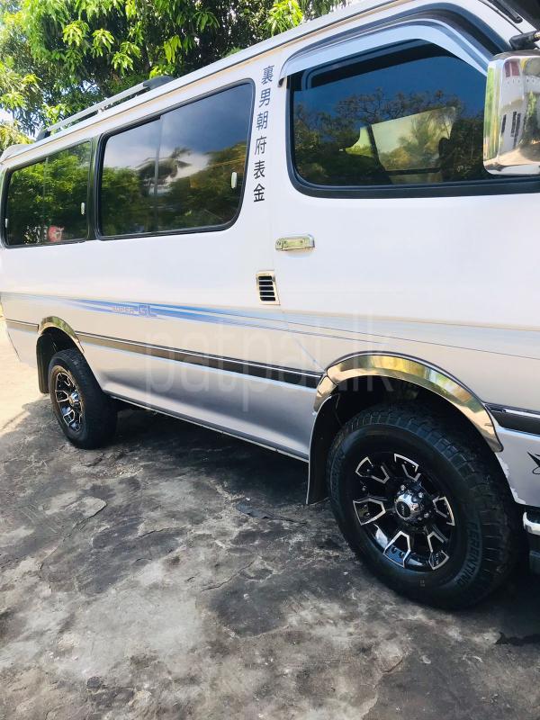 Toyota Hiace 1992 - Used Van sale in Sri Lanka - patpat.lk