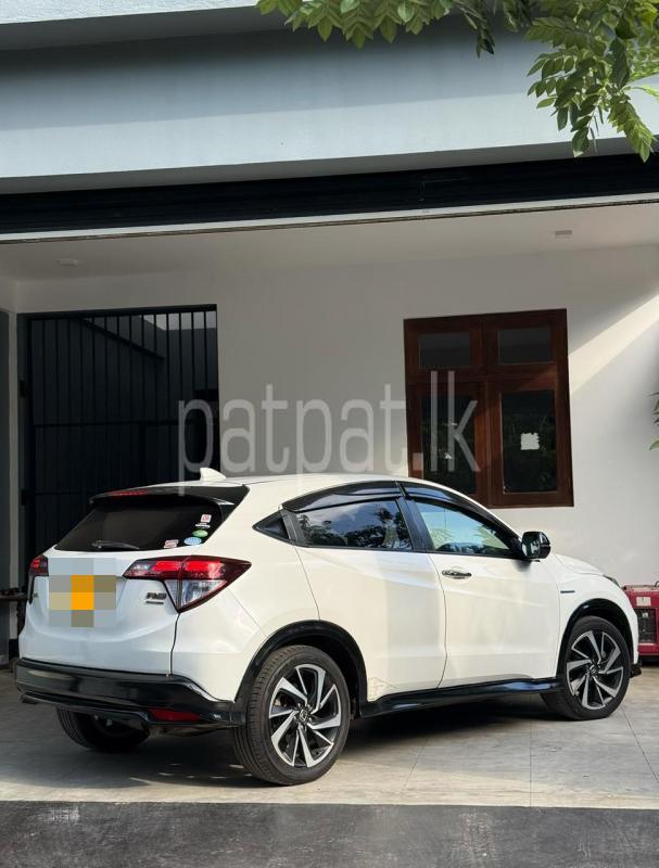 Honda Vezel 2017 - பயன்படுத்தப்பட்டது SUV sale in Sri Lanka - patpat.lk