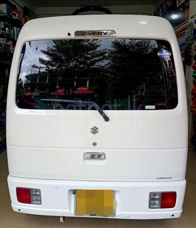 Advertisement image 5