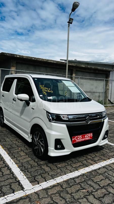 Advertisement image 3