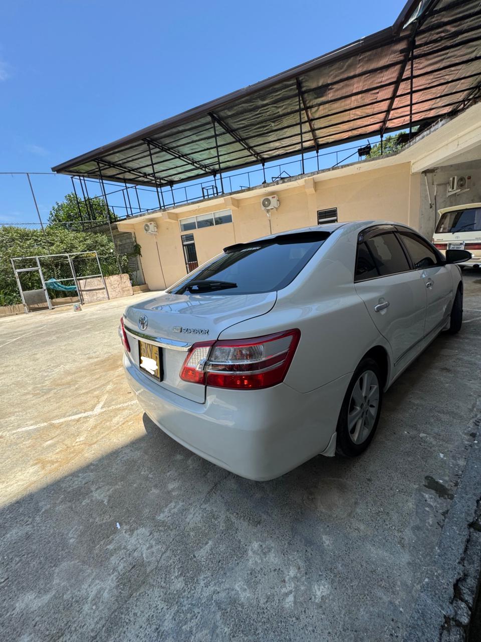 Toyota Premio 2014 - பயன்படுத்தப்பட்டது கார் sale in Sri Lanka - patpat.lk