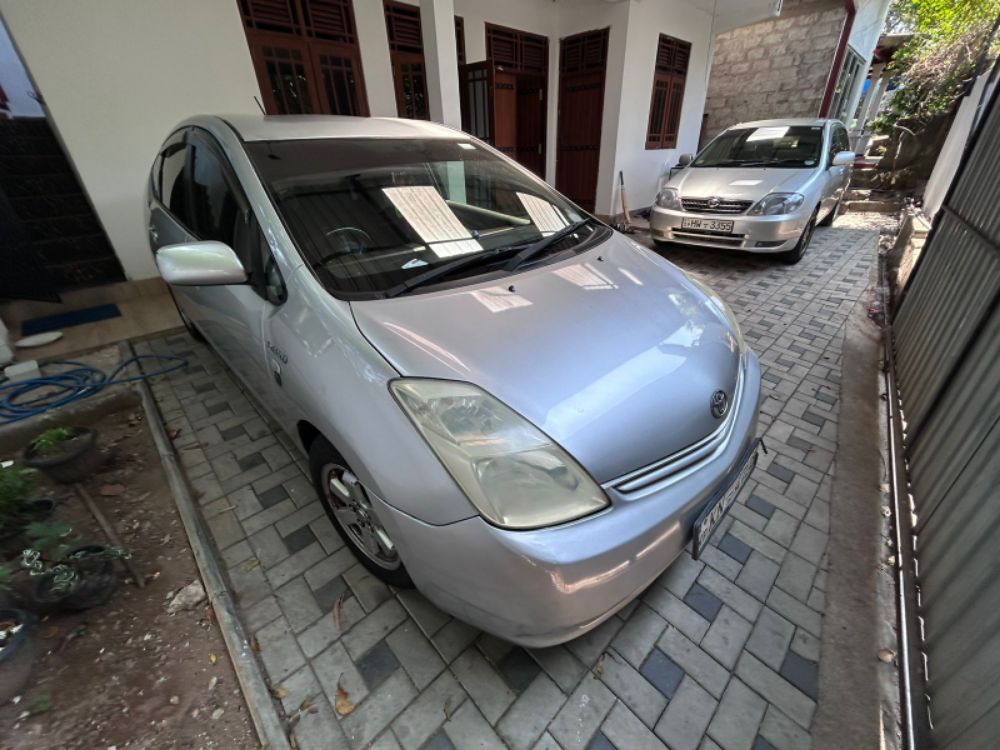 Toyota Prius 2007 - භාවිතා කරන ලද කාර් sale in Sri Lanka - patpat.lk