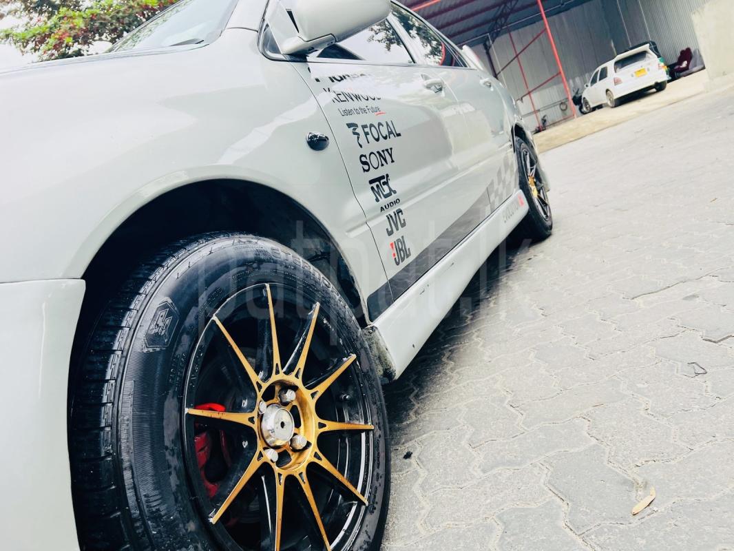 Advertisement image 5