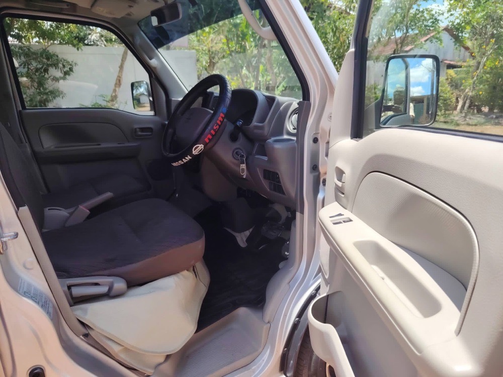 Nissan NV100 2016 - Used Van sale in Sri Lanka - patpat.lk