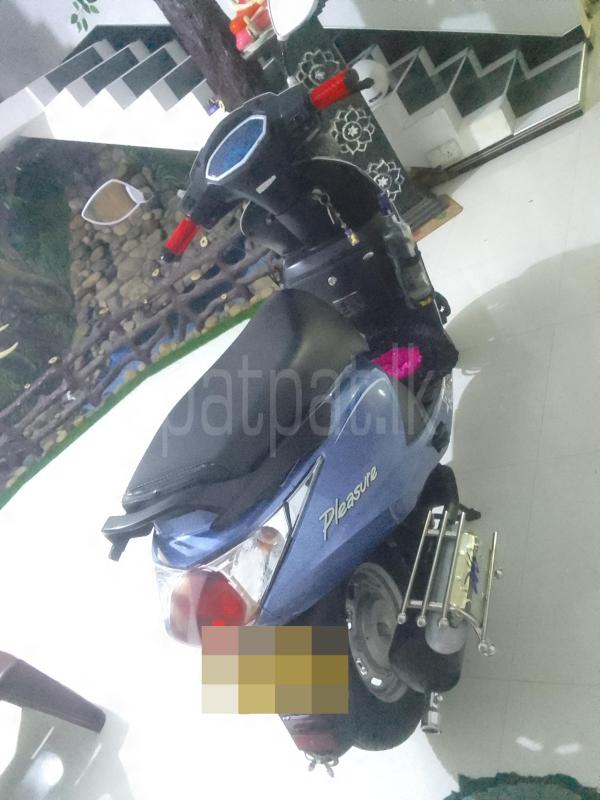 Advertisement image 6