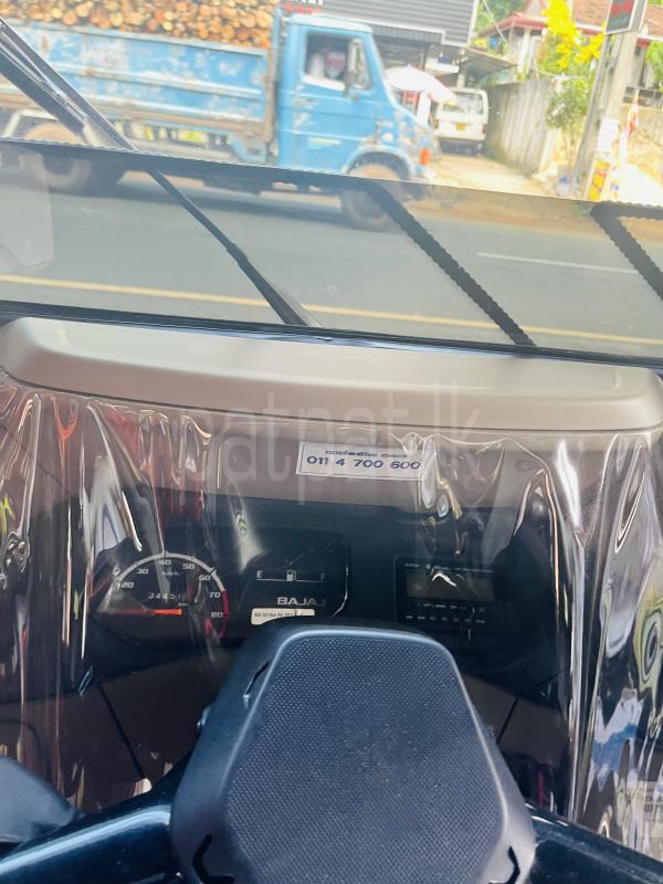 Bajaj 4 stroke 2025 - பயன்படுத்தப்பட்டது முச்சக்கர வண்டி sale in Sri Lanka - patpat.lk