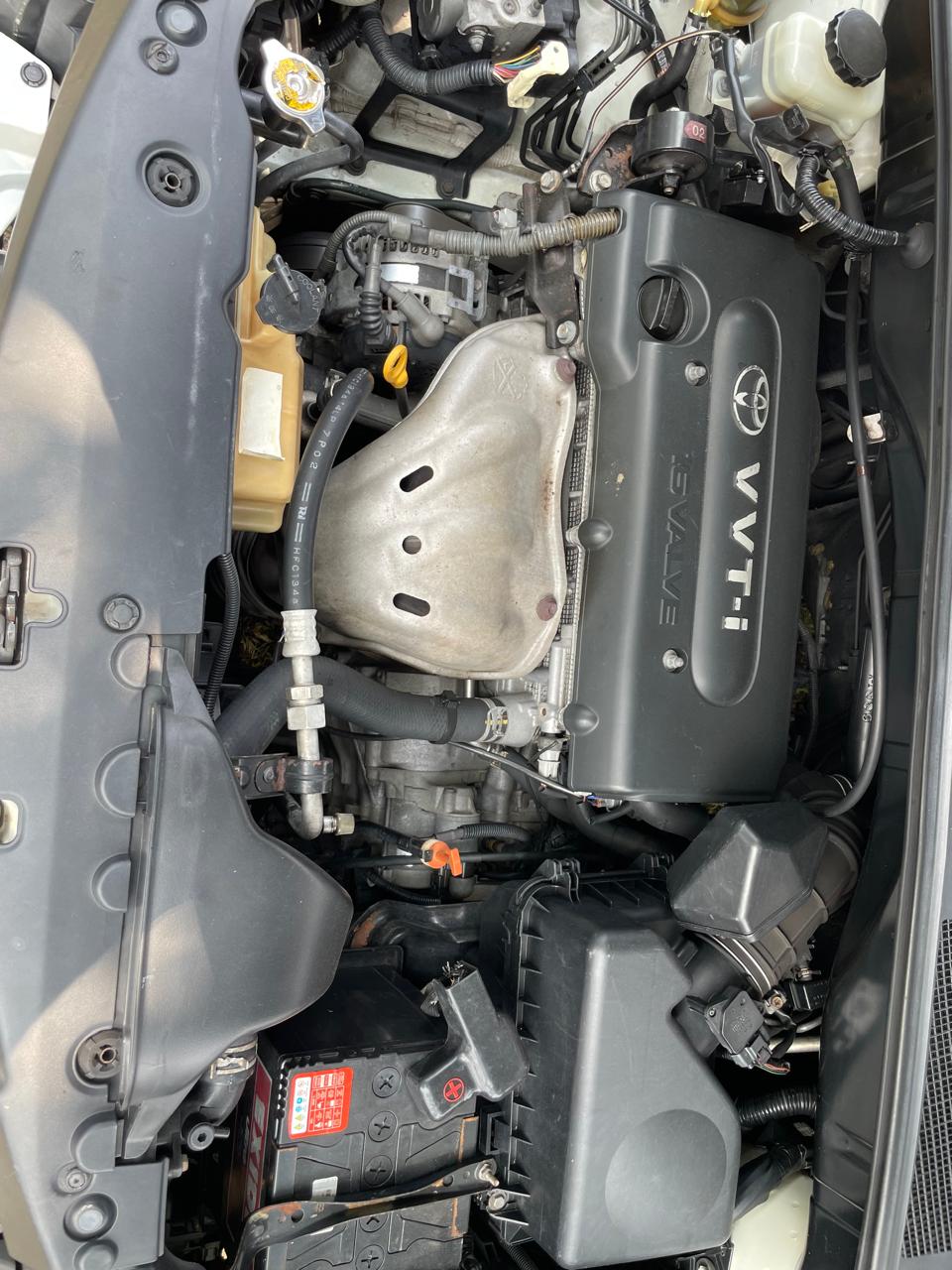 Toyota Harrier 2012 - பயன்படுத்தப்பட்டது SUV sale in Sri Lanka - patpat.lk