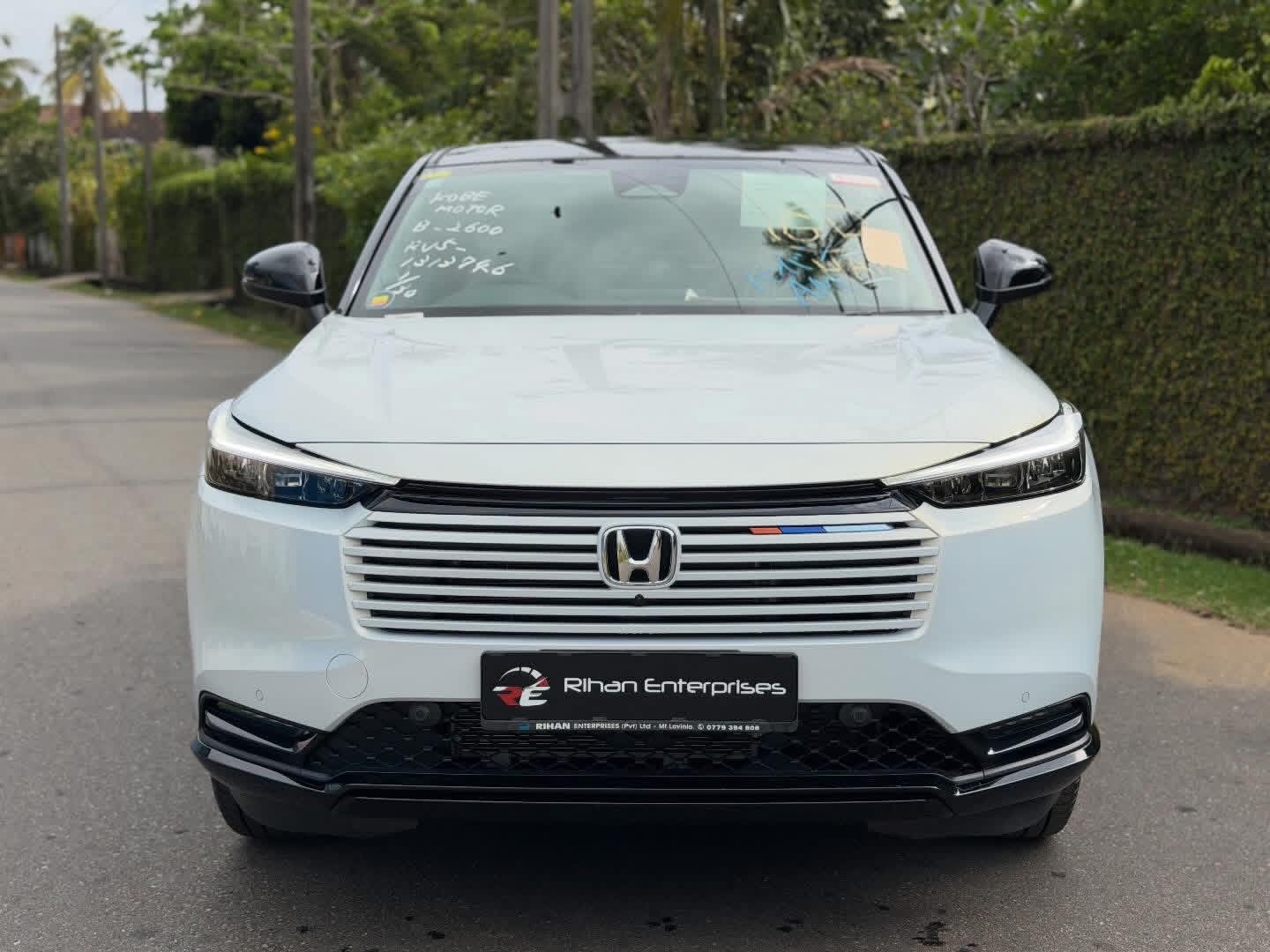 Honda Vezel 2025 ads-image-1