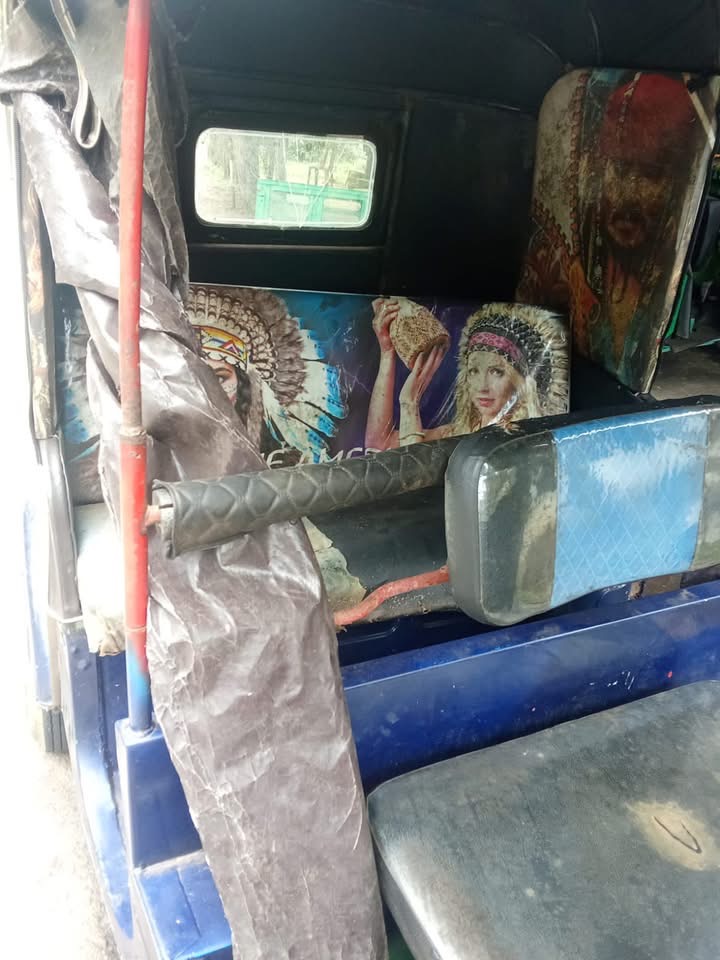 Bajaj 2 stroke 2003 - பயன்படுத்தப்பட்டது முச்சக்கர வண்டி sale in Sri Lanka - patpat.lk