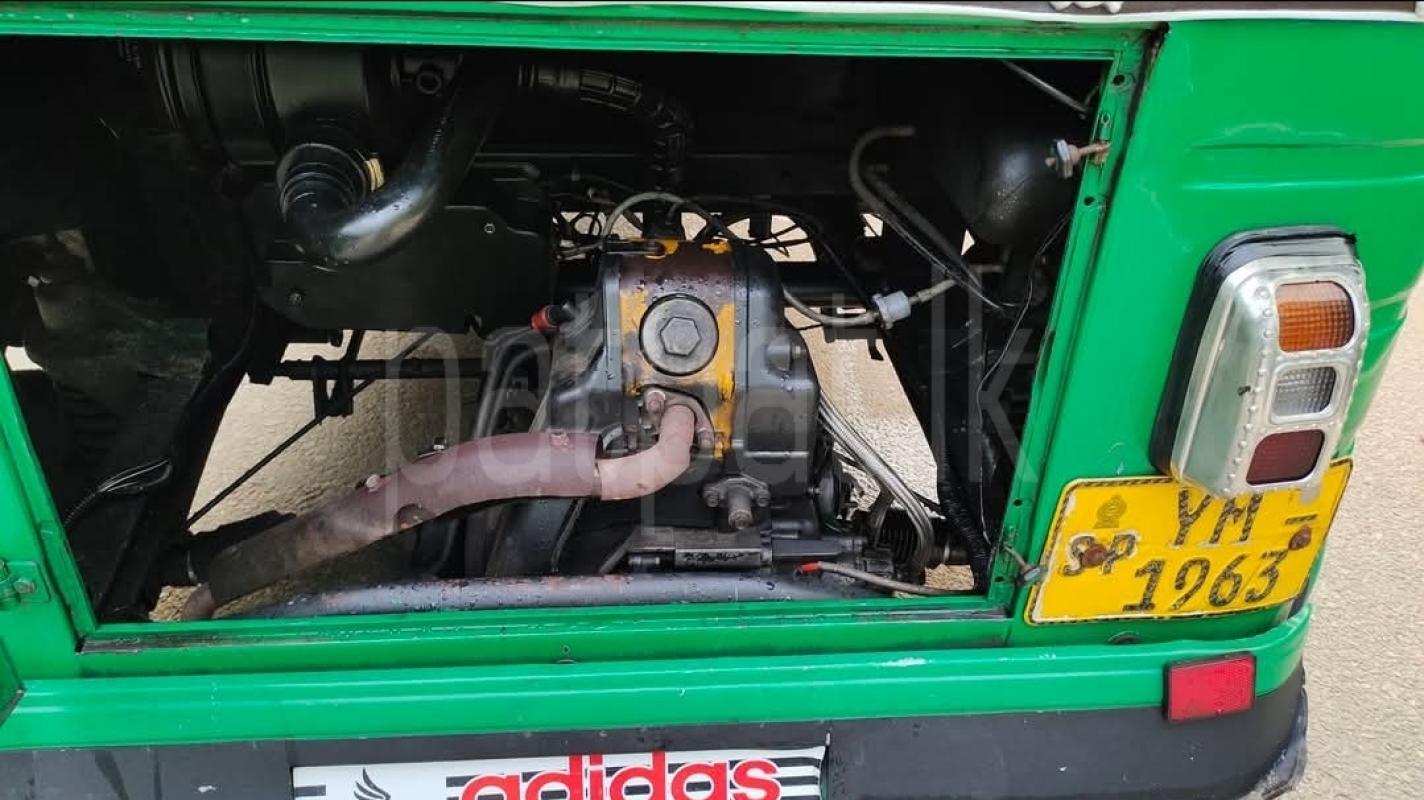 Bajaj Three Wheel 2011 - භාවිතා කරන ලද ත්‍රිරෝද රථය sale in Sri Lanka - patpat.lk