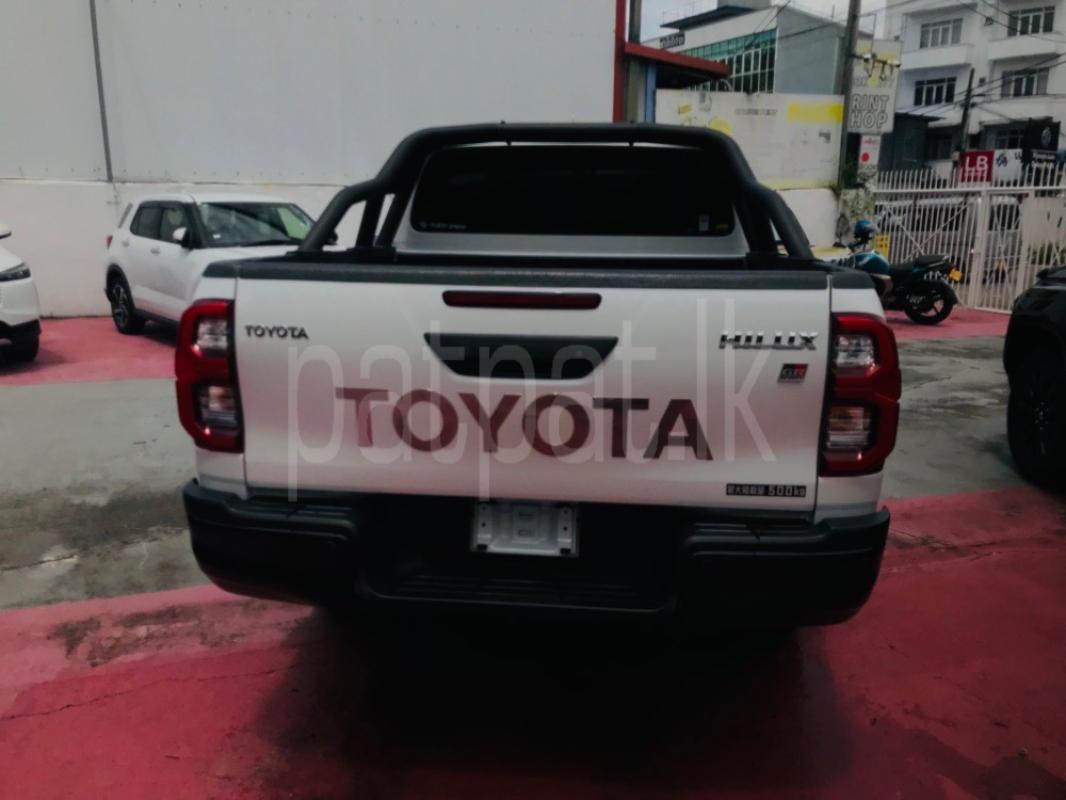 Advertisement image 4