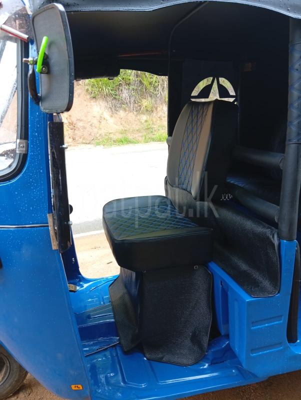 Bajaj 4 stroke 2009 - பயன்படுத்தப்பட்டது முச்சக்கர வண்டி sale in Sri Lanka - patpat.lk