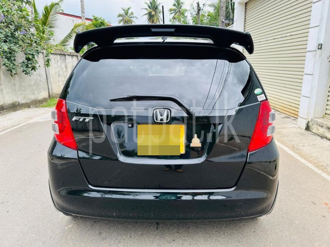 Advertisement image 6