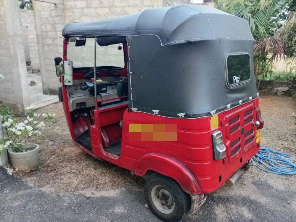 Bajaj Three Wheel 2015 - Used Three wheeler sale in Sri Lanka - patpat.lk