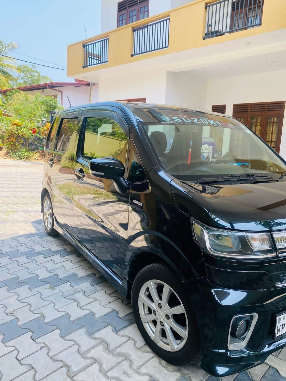 Suzuki Wagon R 2017 - Used Car sale in Sri Lanka - patpat.lk