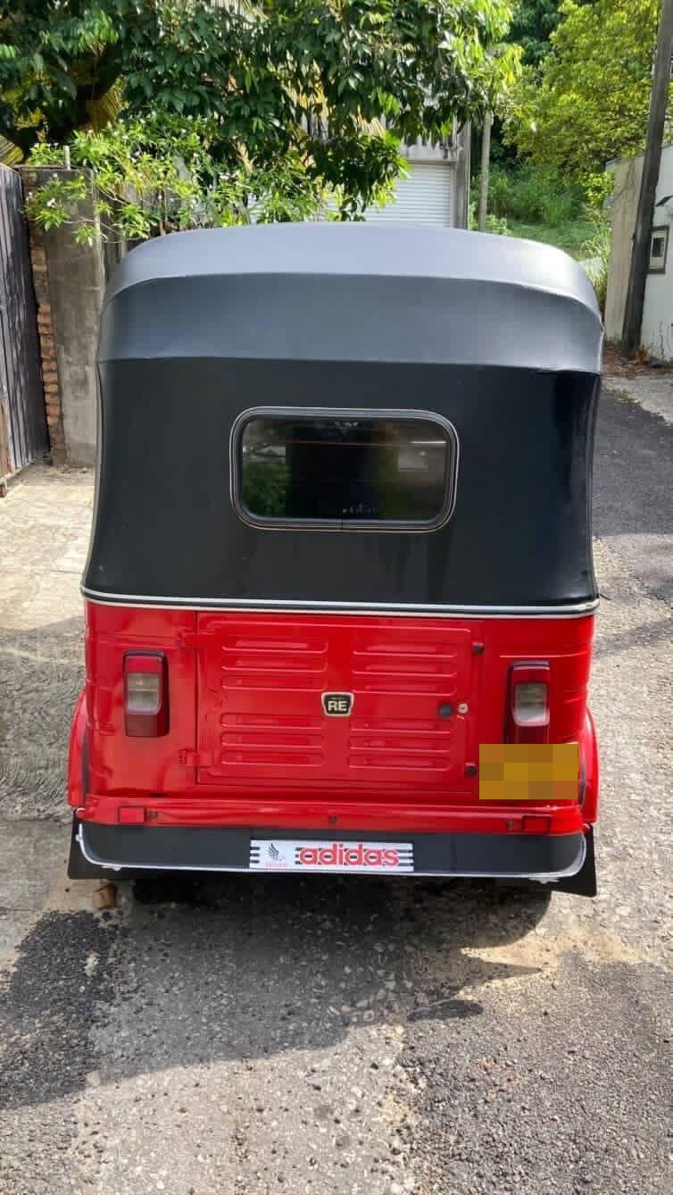 Bajaj Three Wheel 2014 - பயன்படுத்தப்பட்டது முச்சக்கர வண்டி sale in Sri Lanka - patpat.lk