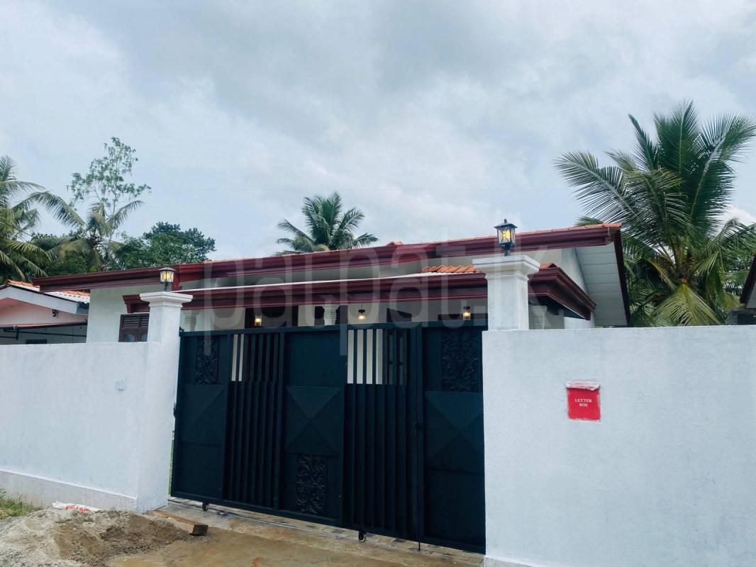 House for Sale in Homagama ads-image-1