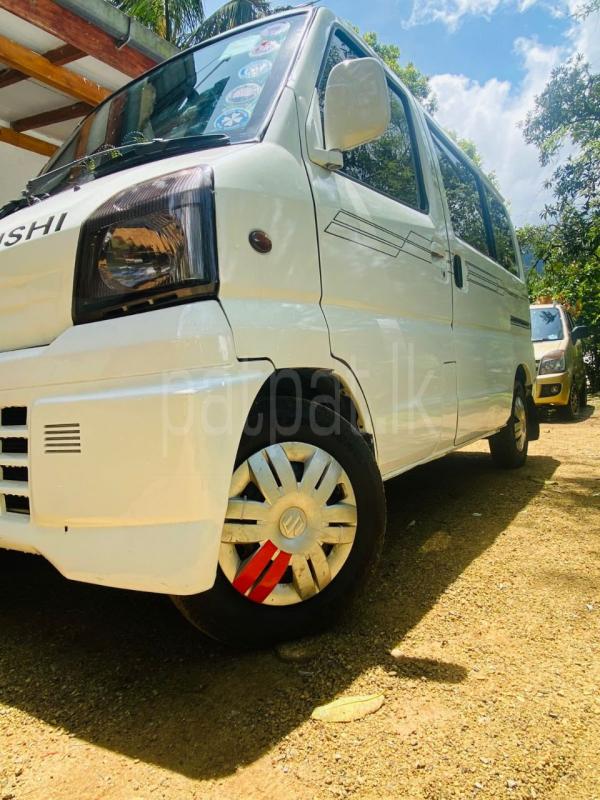 Advertisement image 6