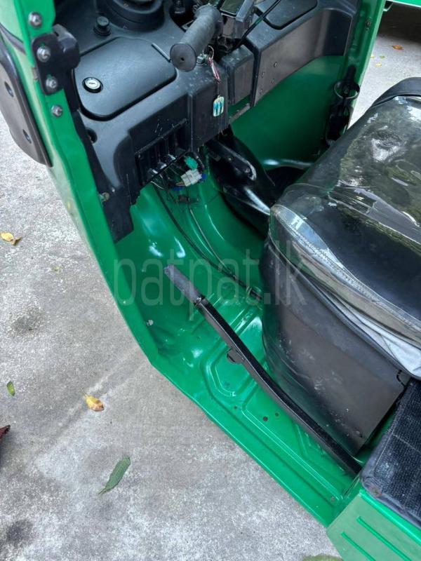 Advertisement image 4