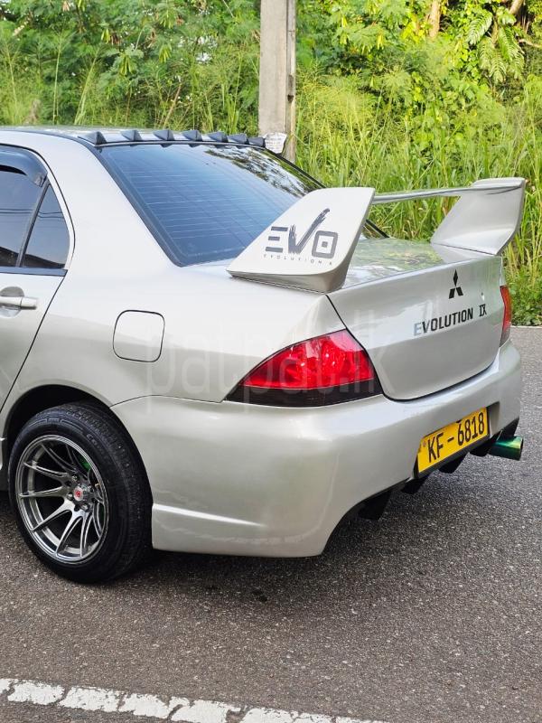 Advertisement image 6