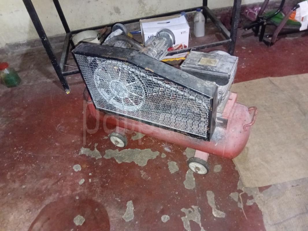 Hugo Compressor ads-image-1