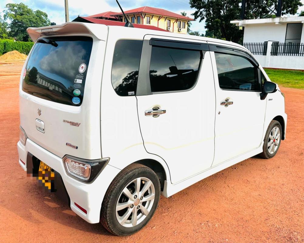 Suzuki Wagon R 2018 - பயன்படுத்தப்பட்டது கார் sale in Sri Lanka - patpat.lk