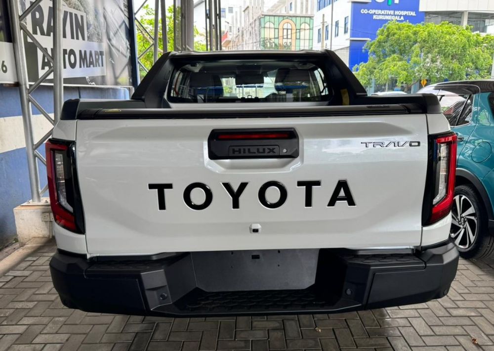 Toyota Hilux 2025 - Brand New Pick-up  sale in Sri Lanka - patpat.lk