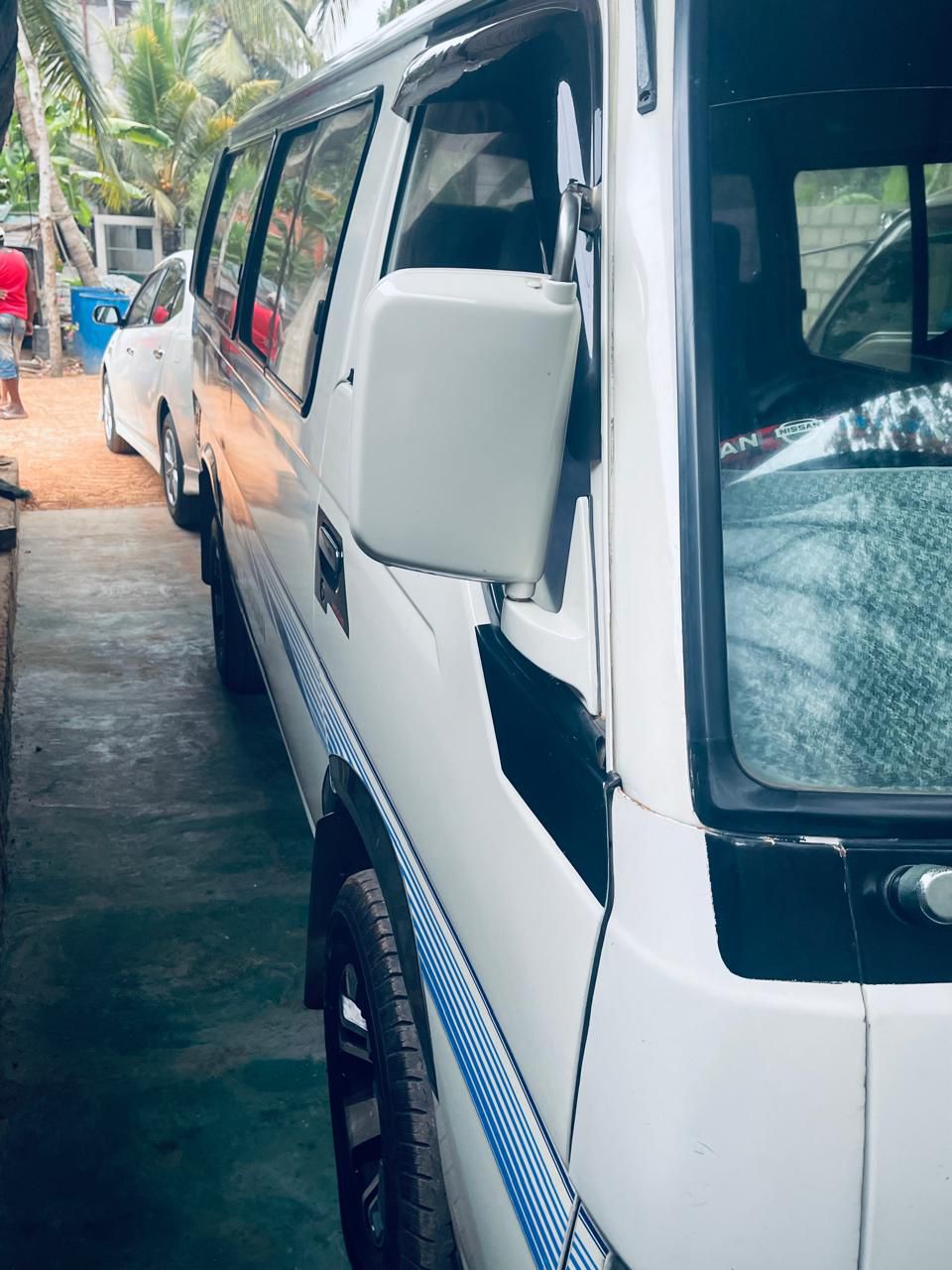 Nissan Caravan 1993 - Used Van sale in Sri Lanka - patpat.lk