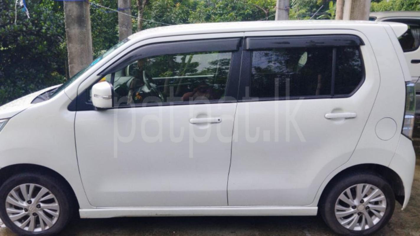 Suzuki Wagon R 2015 - பயன்படுத்தப்பட்டது கார் sale in Sri Lanka - patpat.lk