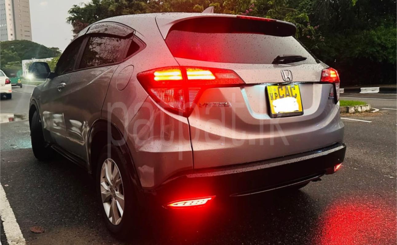 Advertisement image 4