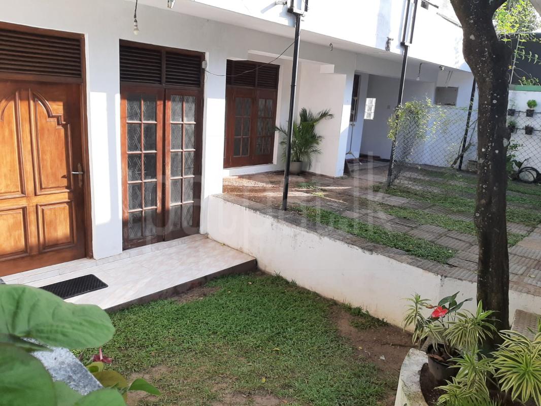 House for Rent in Nugegoda ads-image-1