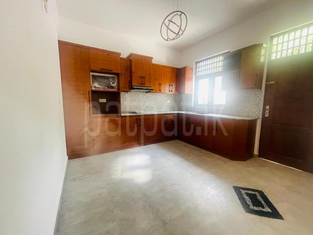 House for Sale in Hokandara