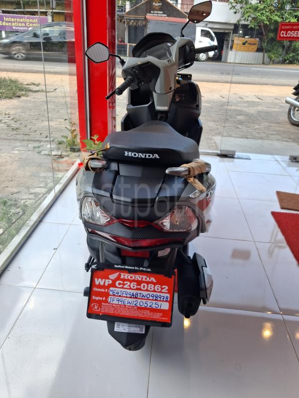 Advertisement image 5