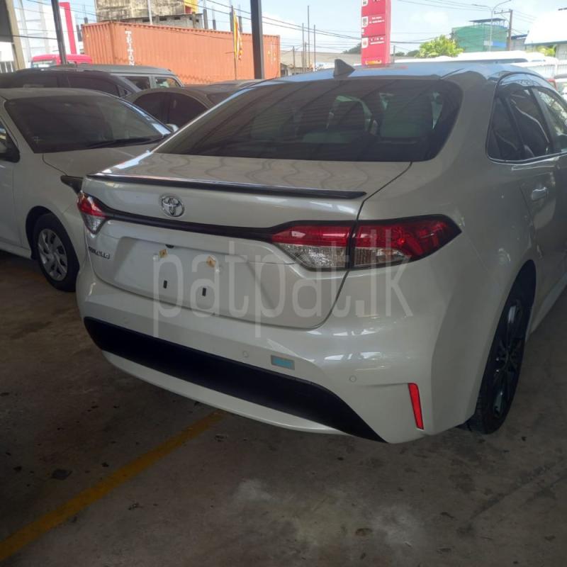 Toyota Corolla 2022 - භාවිතා කරන ලද කාර් sale in Sri Lanka - patpat.lk