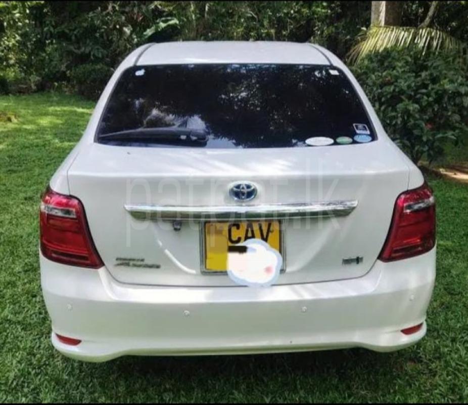 Toyota Axio 2014 - Used Car sale in Sri Lanka - patpat.lk