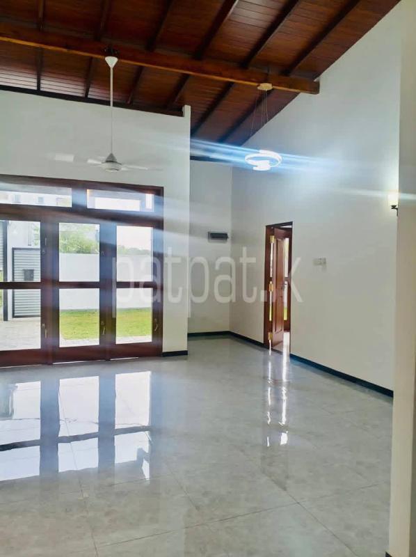 House for Sale in Godagama