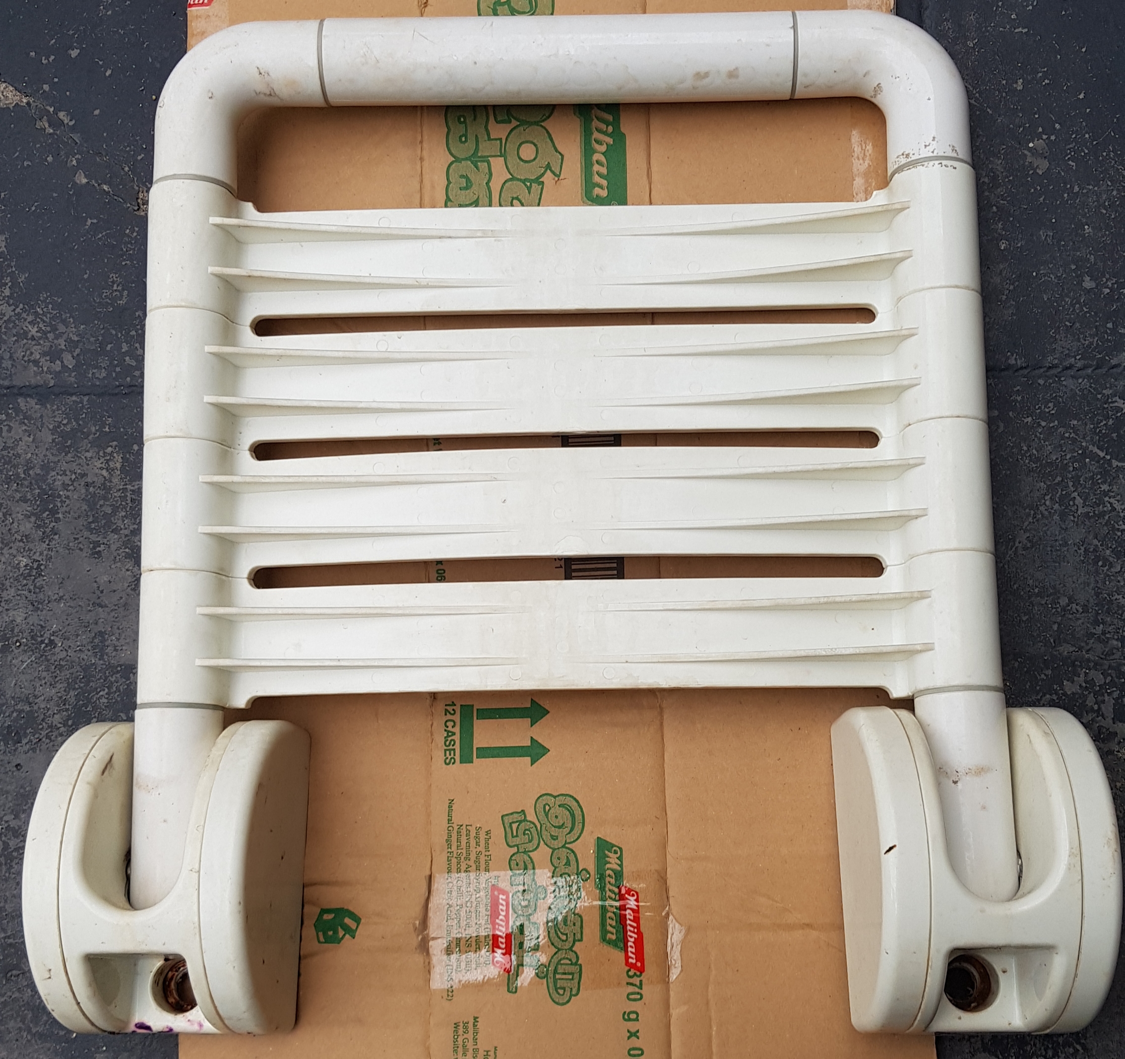 Bathroom Fittings & Accessories – Complete Lot Sale ads-image-1