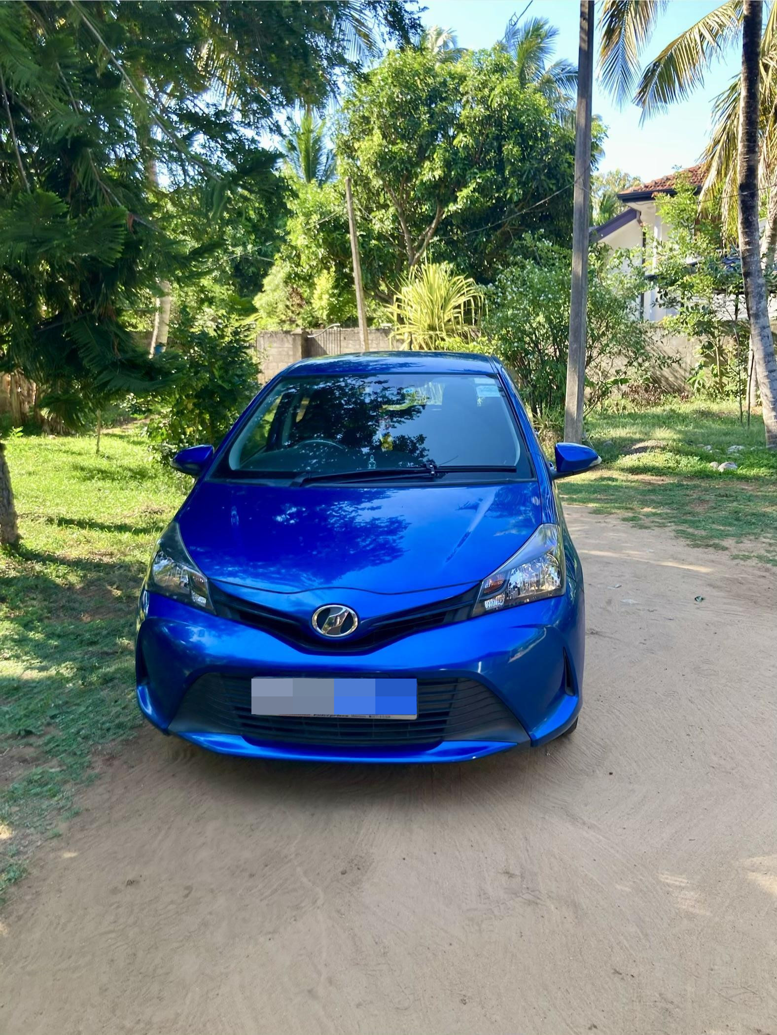 Toyota Vitz 2015 - Used Car sale in Sri Lanka - patpat.lk