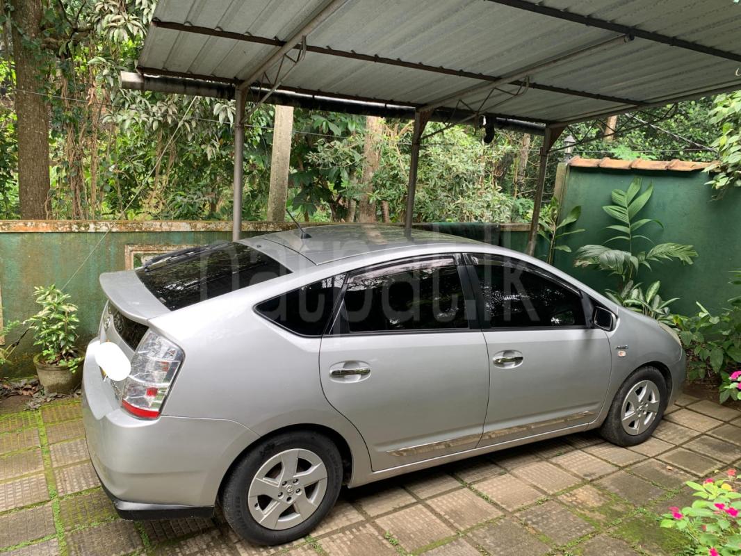 Toyota Prius 2008 - භාවිතා කරන ලද කාර් sale in Sri Lanka - patpat.lk