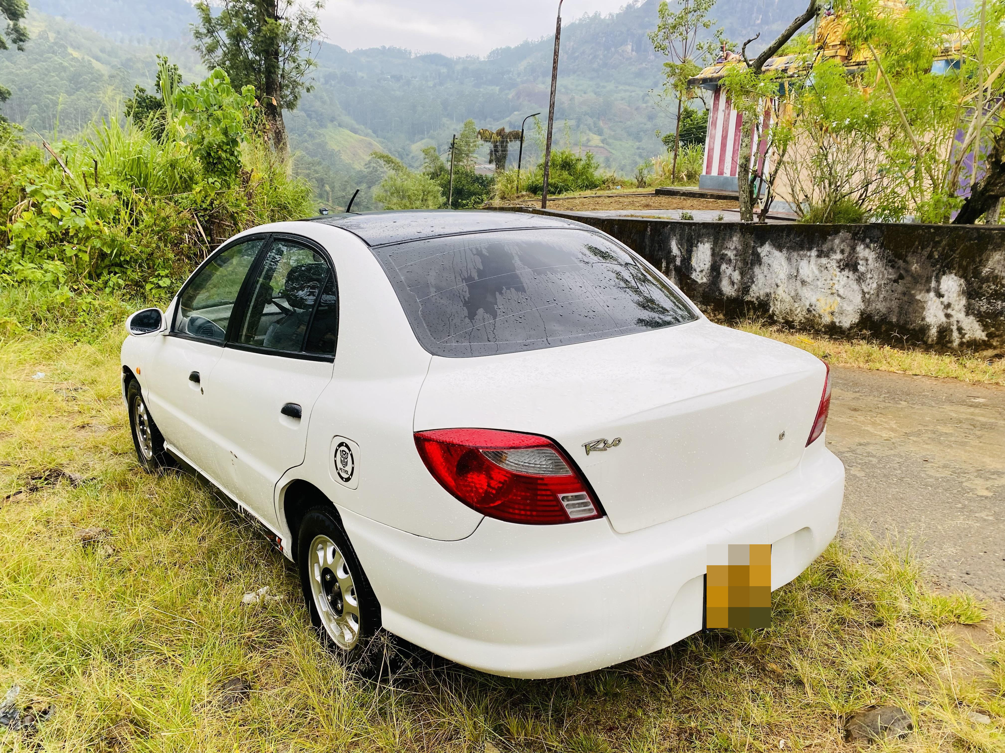KIA Rio 2001 - භාවිතා කරන ලද කාර් sale in Sri Lanka - patpat.lk