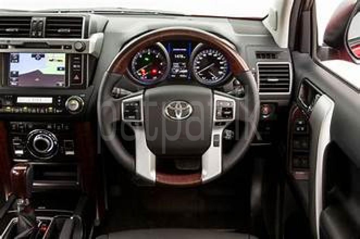 Toyota Land Cruiser Prado 2015 - Used SUV sale in Sri Lanka - patpat.lk