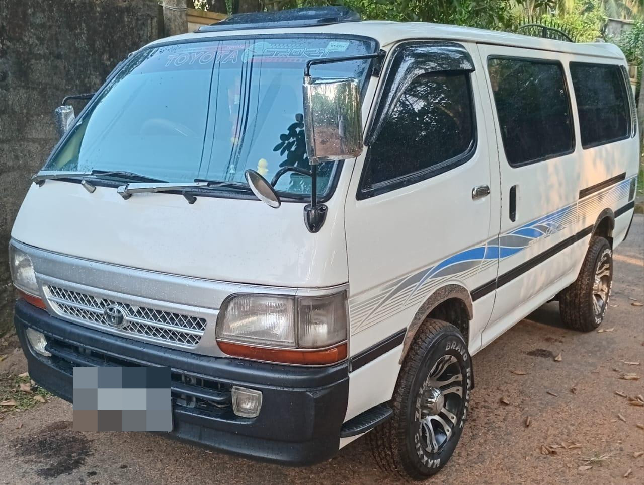 Toyota Hiace 1998 ads-image-1