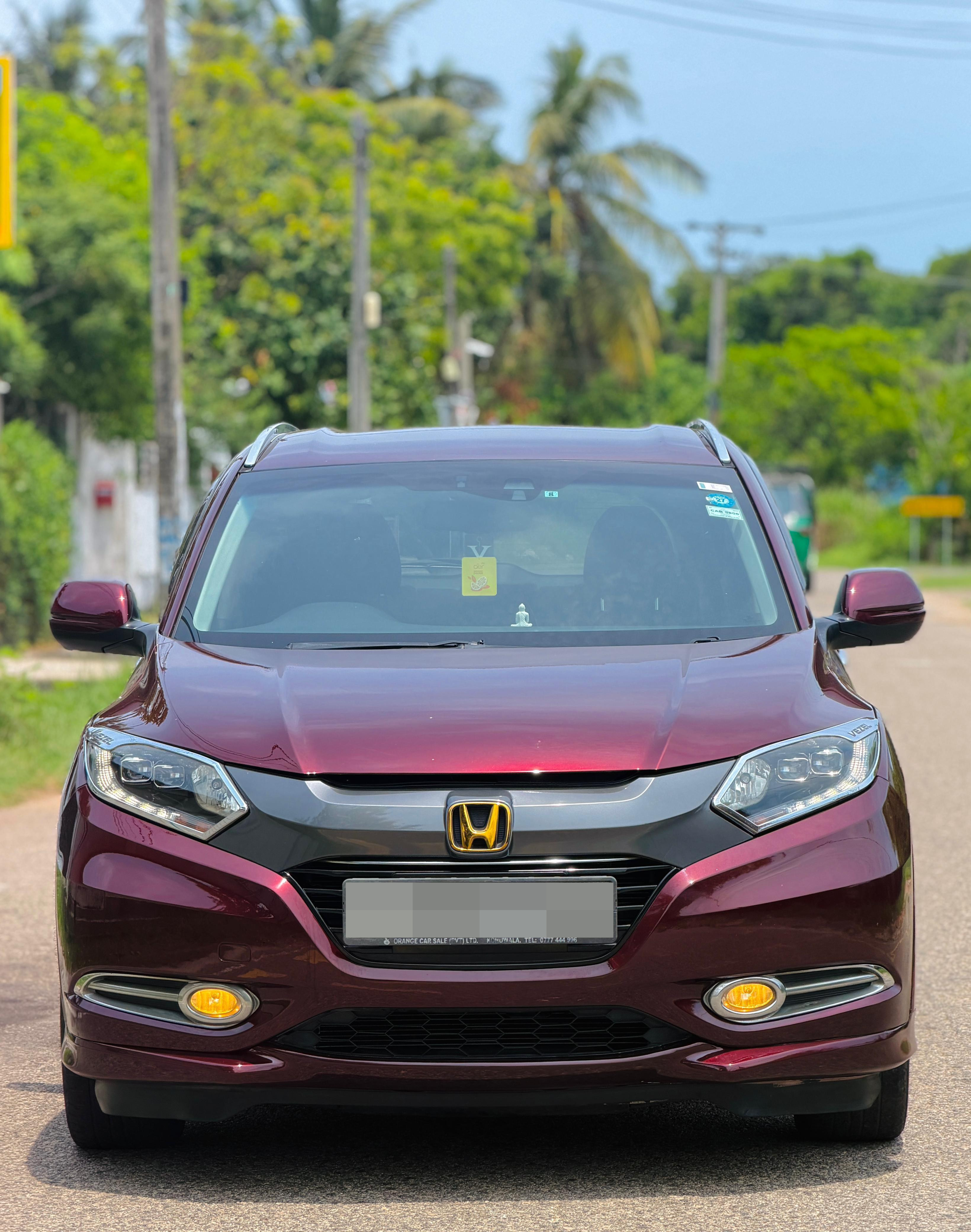 Honda Vezel 2014 - பயன்படுத்தப்பட்டது SUV sale in Sri Lanka - patpat.lk